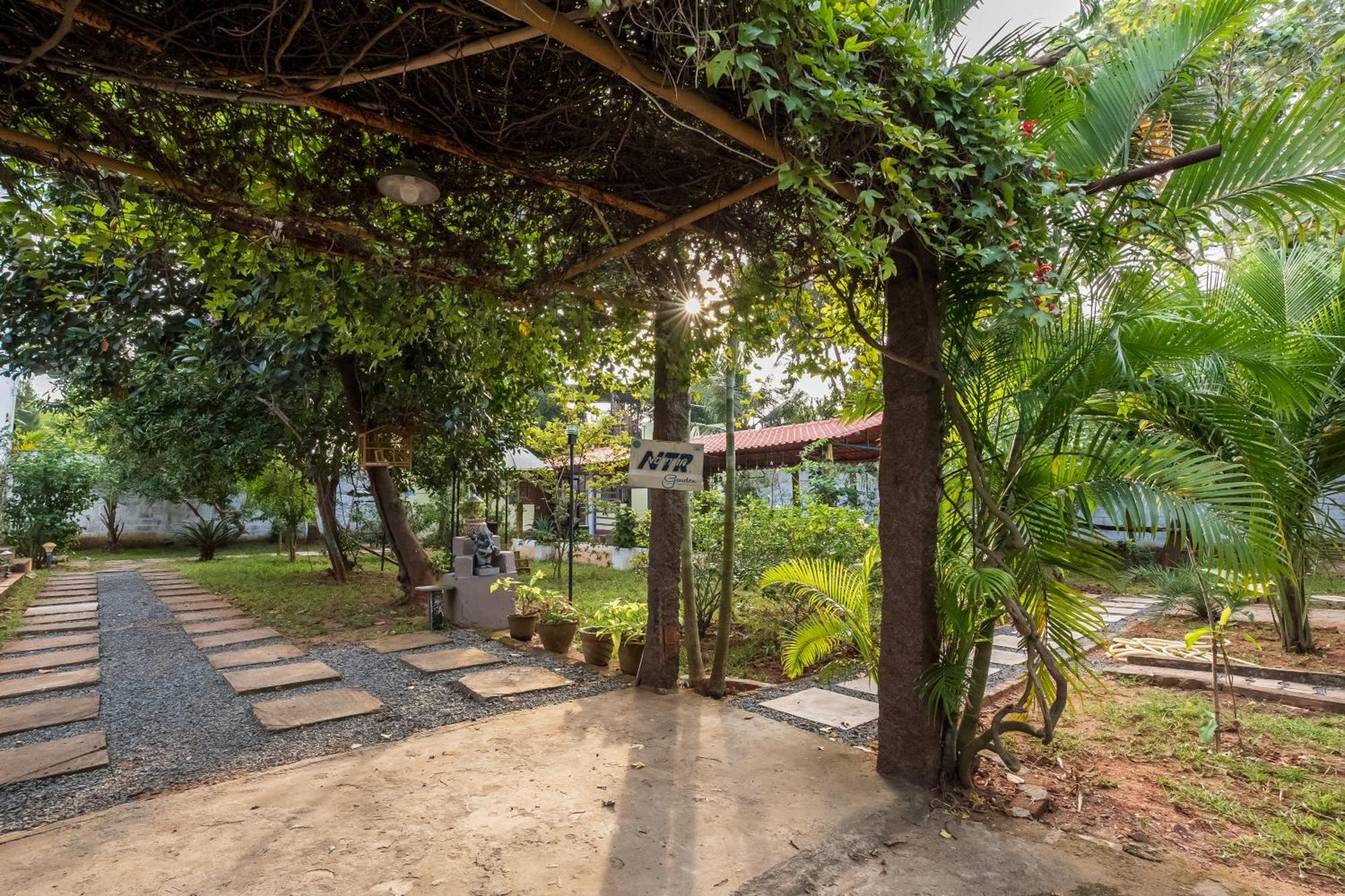 Ntr Garden Hotel Auroville Exterior foto
