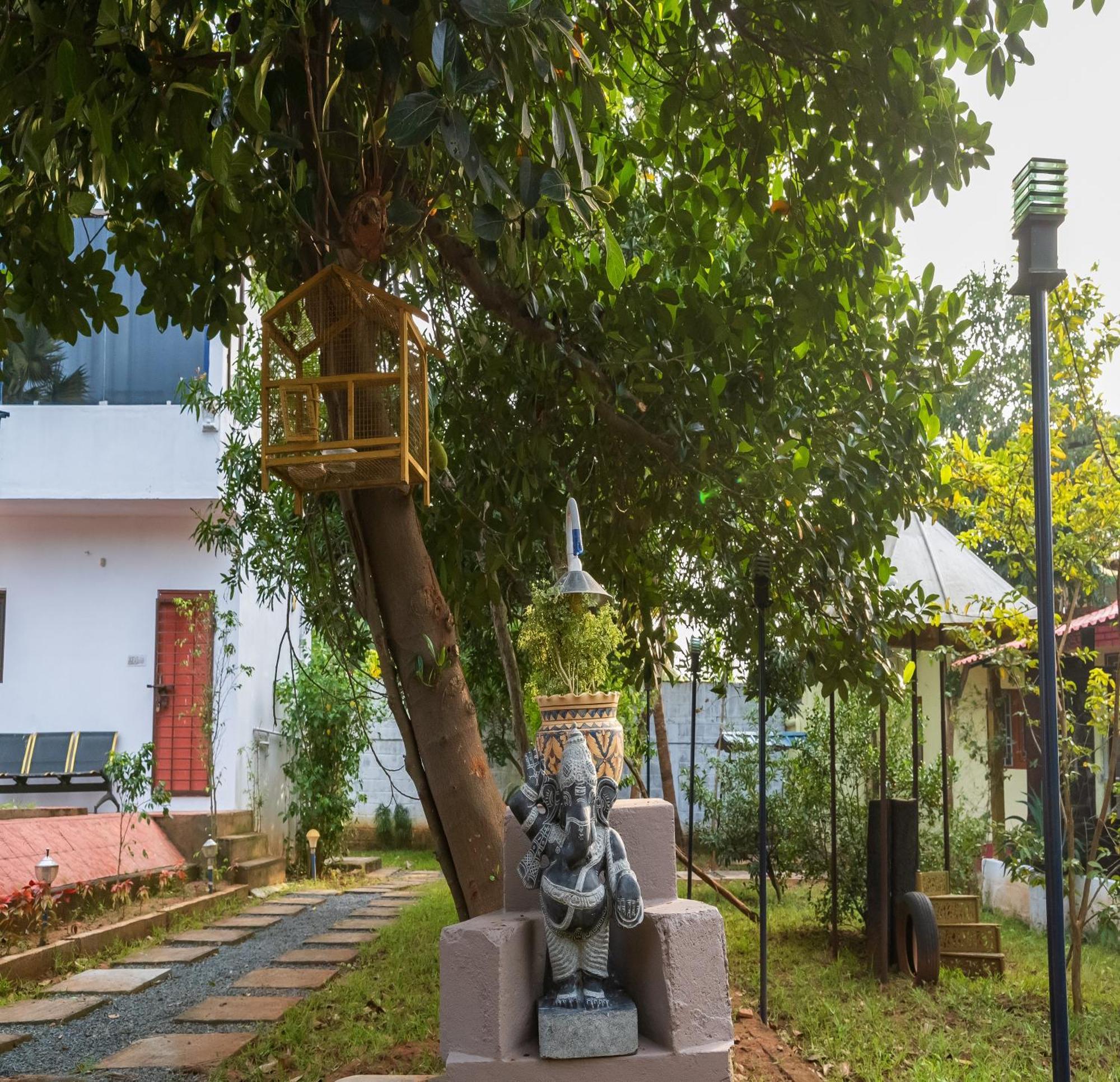 Ntr Garden Hotel Auroville Exterior foto